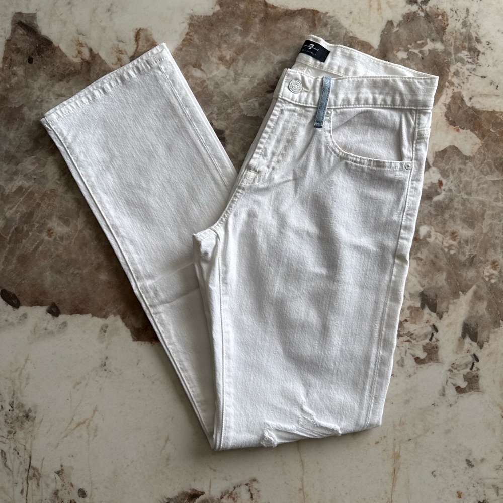 EUC 7 for All Mankind Low Straight White Jeans